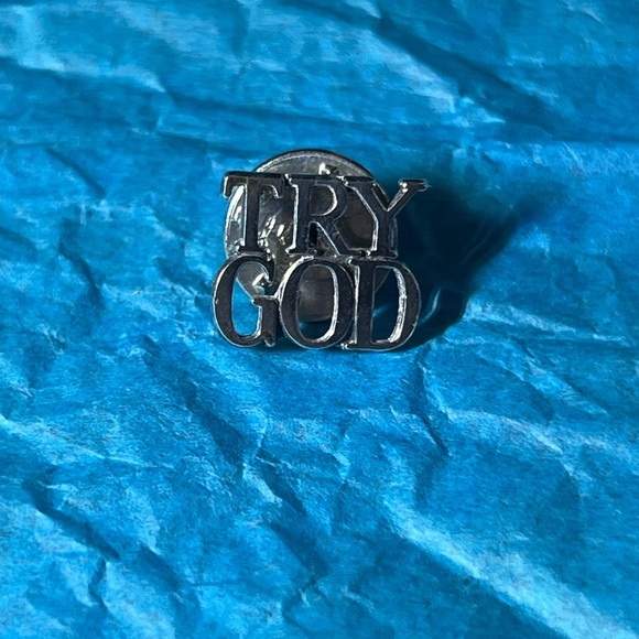 Vintage Tiffany & Co Sterling silver 925 Try God pin - Picture 3 of 4